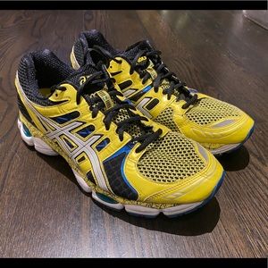 Excellent ASICS Gel Nimbus 14 Size 9